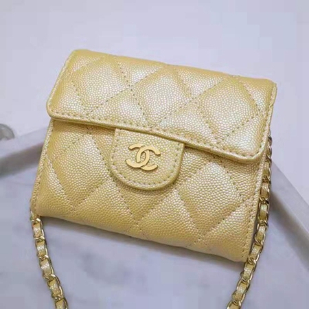 CHANEL シャネル クロスボディバッグ 定番 ショルダーバッグ チェーン付き ディナーバッグ  CCマーク 菱形レザー デリケート バッグ 小銭入れ ミニ レトロ かわいい 合わせ易い 四季汎用本革サイズ8*12*2.5cm：絶妙な小銭入れ、とてもミニ、かわいいレトロなスタイル、様々な形の凹面があり、様々なスタイルに合わせることができます。