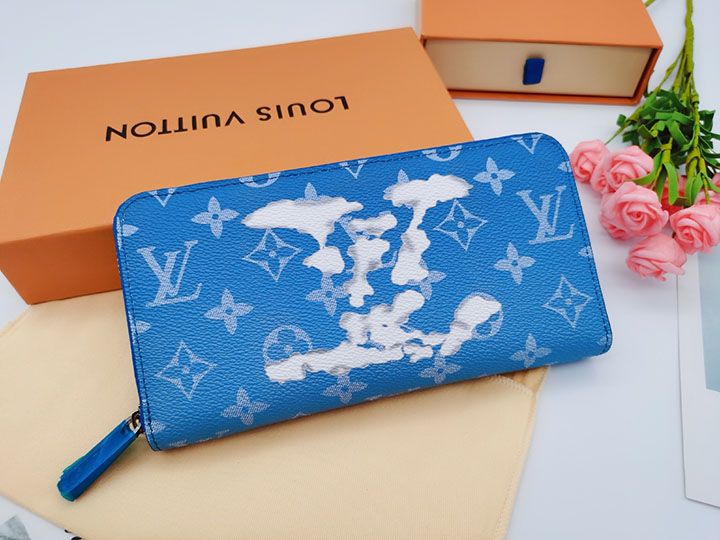 ルイヴィトン ハイブランド かわいい 30 代 LV 青空と白い雲 ハンドウォレット：19.5x10cm