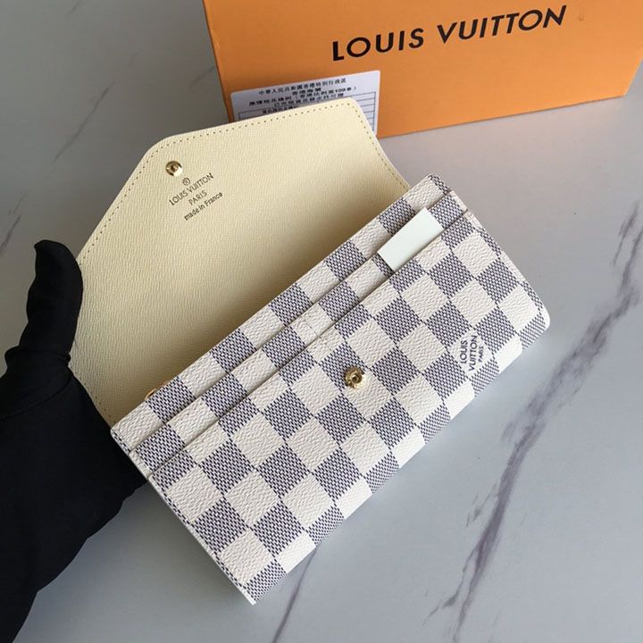 ハイブランド ルイヴィトン 30 代 40 代 風 新作 LV エンベロープ風財布 8色 PU:19x10cm