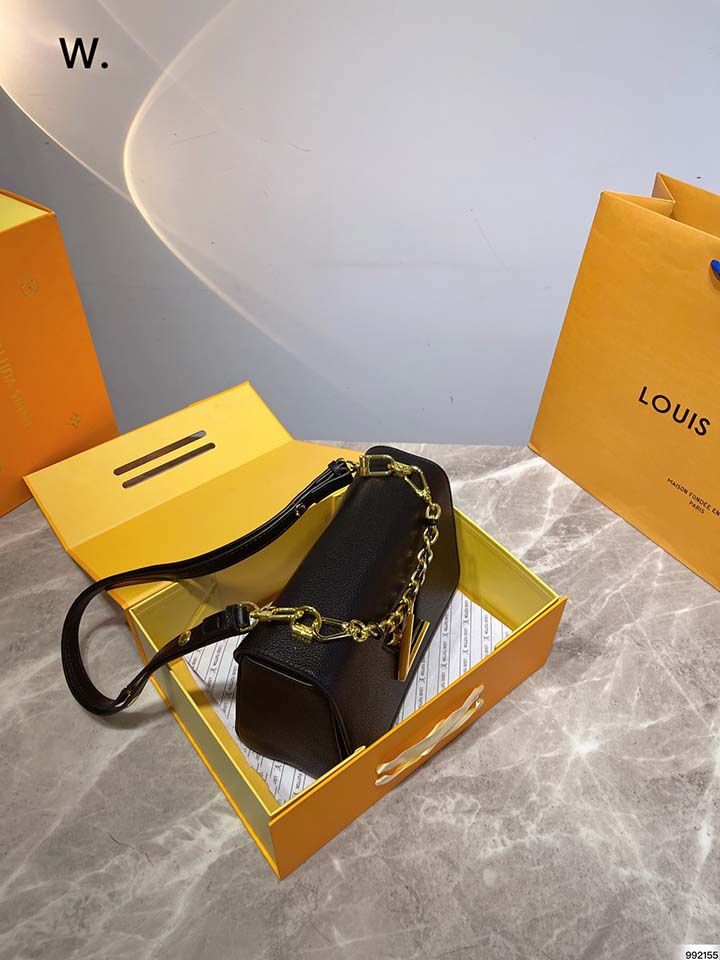 ルイヴィトン | LV公式ウェブサイトと同じスタイル LV フリップ クロスボディバッグ ツイストレザー: 23*16cm