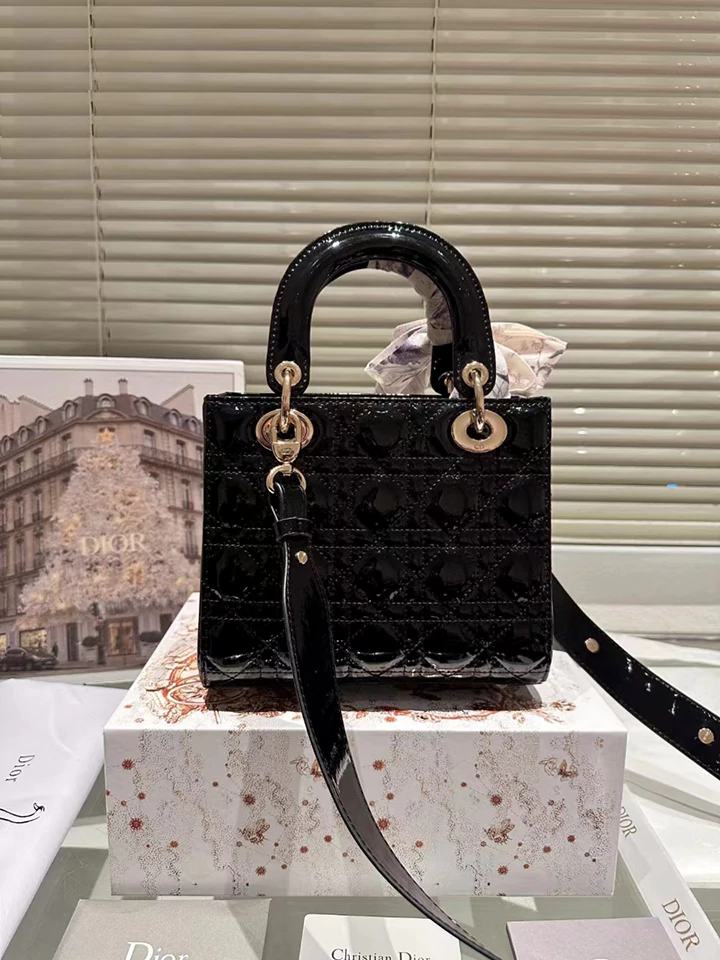 DIOR プリンセス ダイアナ バッグ2024新作激安通販|スーパーコピー優良サイト