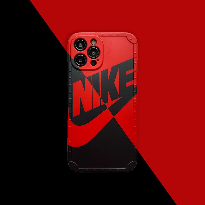 nike アイフォーン ブランド 15 プラス スマホケース ナイキ 14 プロ 16 プロ iphone ハイブランド 携帯 ケース 値段 店舗 高校生 耐衝撃 