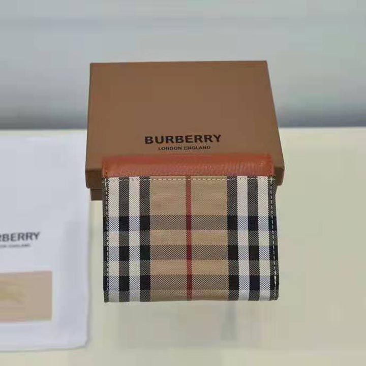 burberry ハイブランド 新しい コピー 激安 カウンター品質のオリジナルバーバリー製品。絶妙な折りたたみ式ショートクリップレザー：8.5*4*9cm。