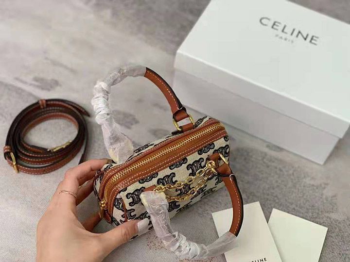 celine ブランド 新作 セリーヌ ミニ刺繍ボストン レザー：14×15×9cm